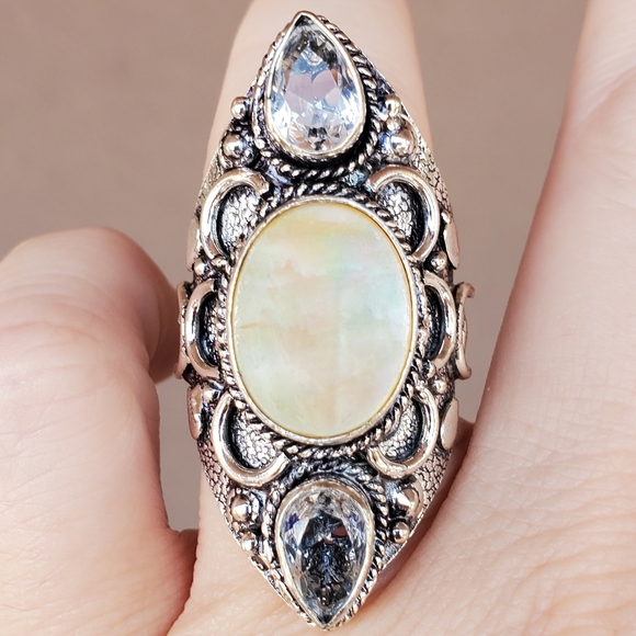New Abalone Shell & White Topaz 925 Silver Statement Ring. - Picture 4 of 13